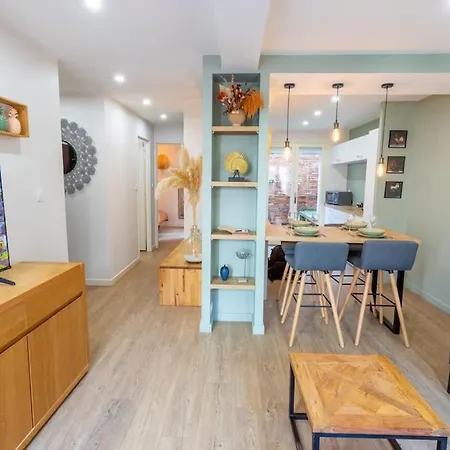 Daire Centre Au Calme-terrasse-parking-