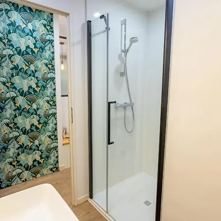 Centre Au Calme-terrasse-parking-