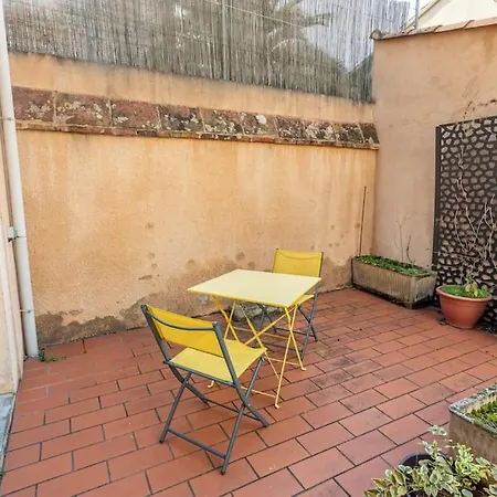 Centre Au Calme-terrasse-parking- *